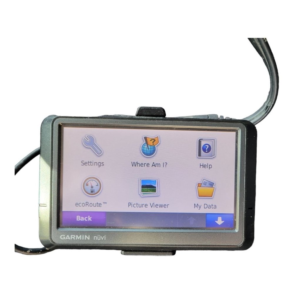 Garmin Nuvi 265W Touchscreen Portable GPS Navigation Unit With Car Charger